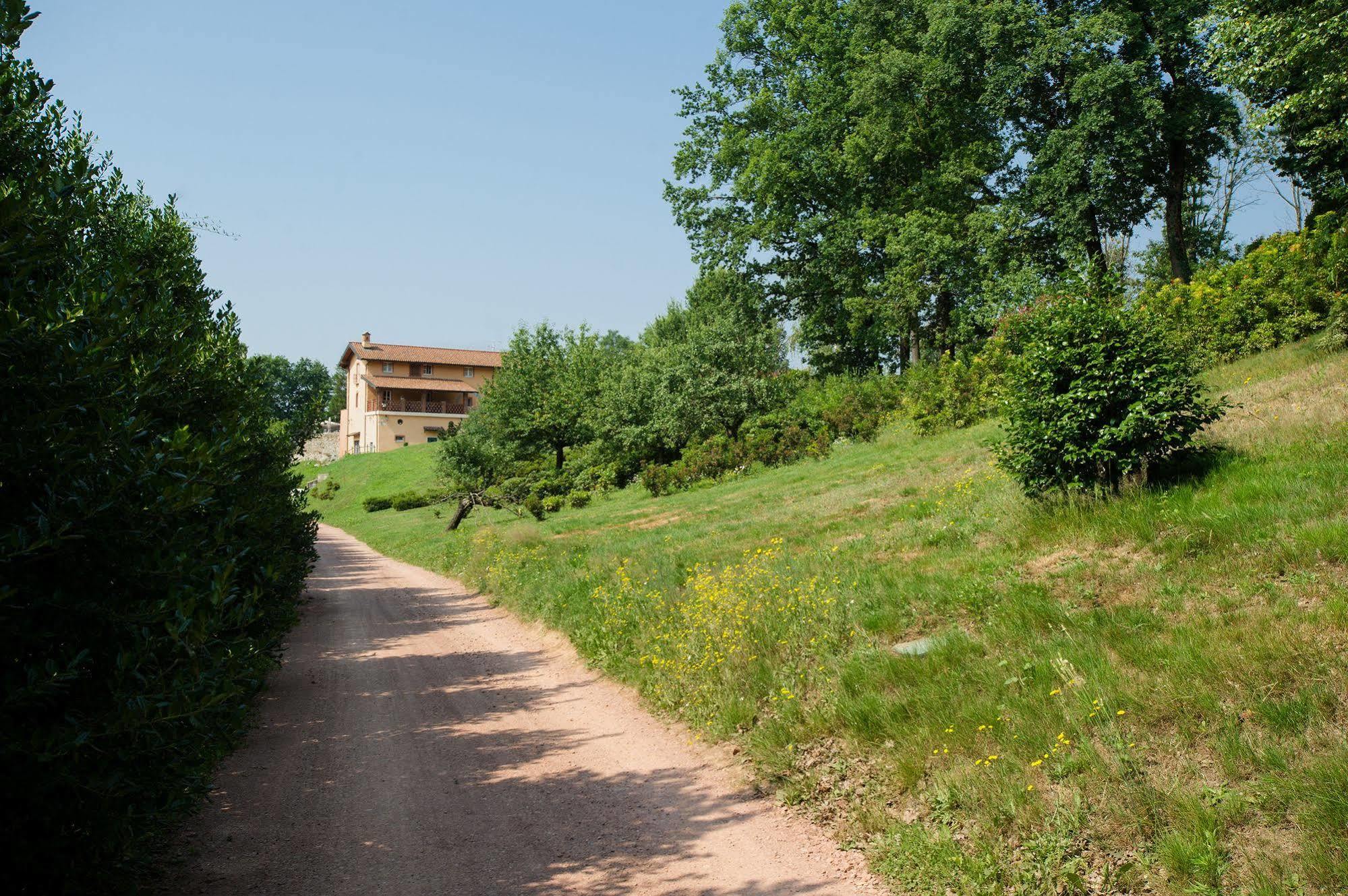 Tenuta Montezeglio Country Family House Invorio Inferiore エクステリア 写真